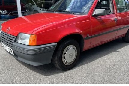 Opel Kadett 57.359 km 2.190 € Wuppertal 42329