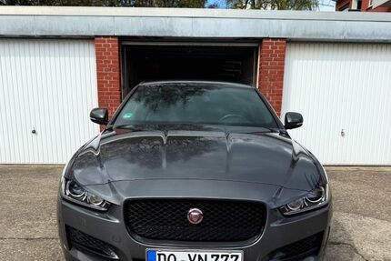 Jaguar XE 163.000 km 12.300 &euro; Dortmund 44369