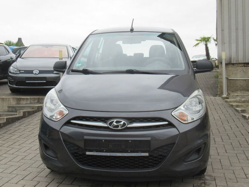 i10