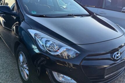 Hyundai i30 170.000 km 6.999 &euro; Essen 45355