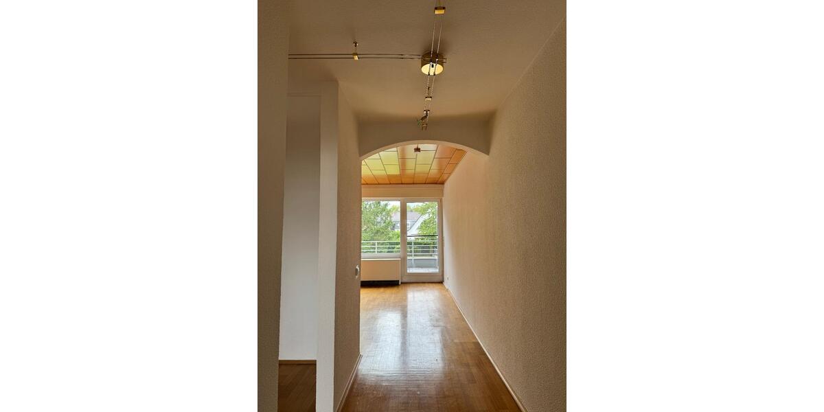 Helle Wohnung mit Balkon und Einbauküche in Mülheim a. d. Ruhr 2.5 zimmer