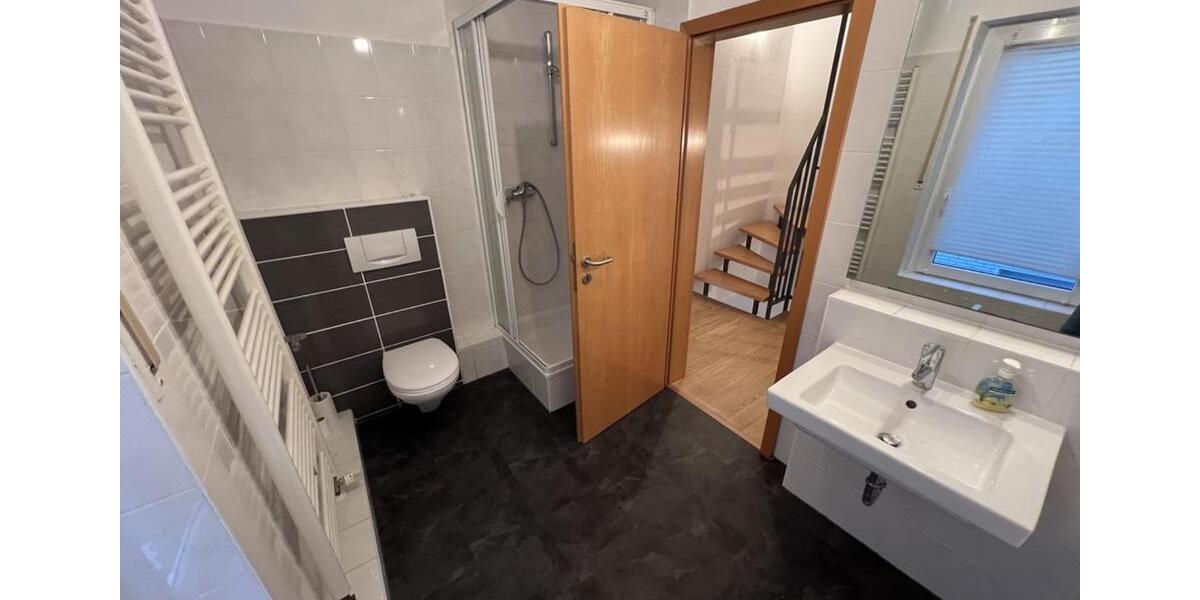 Doppelhaushälfte Dortmund Hombruch - 5 Zimmer, 185 m&sup2;, 2.500&euro; | Angebot:25245632