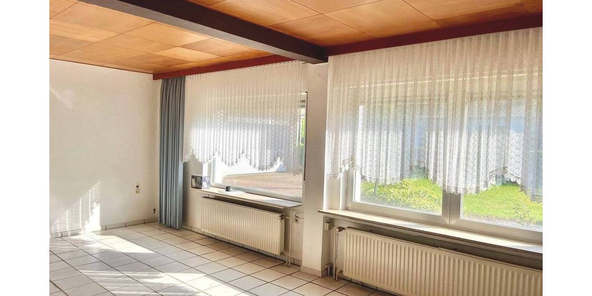 Mehrfamilienhaus, Wohnhaus Mülheim Saarn - 6 Zimmer, 176 m&sup2;, 468.000&euro; | Angebot:26912774