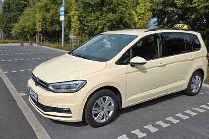 VW Touran 29.500 km 31.500 &euro; Essen 45128