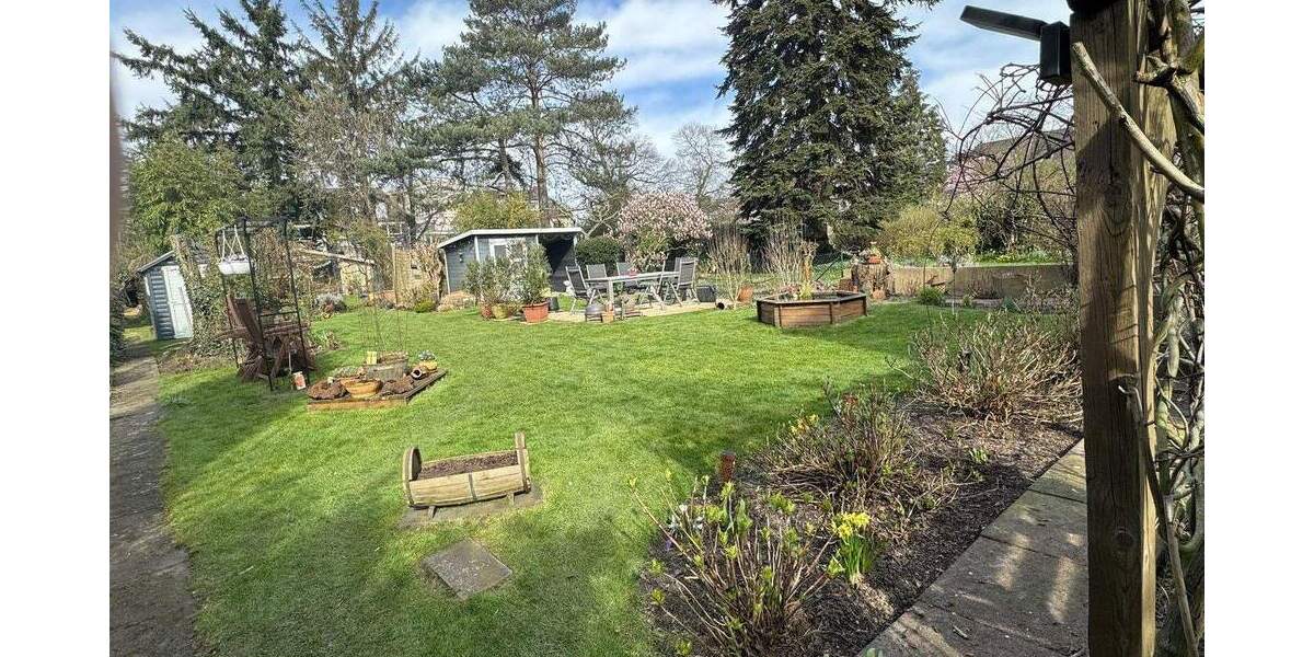 Doppelhaushälfte Dinslaken Innenstadt - 1 Zimmer, 300 m&sup2;, 679.000&euro; | Angebot:25256136