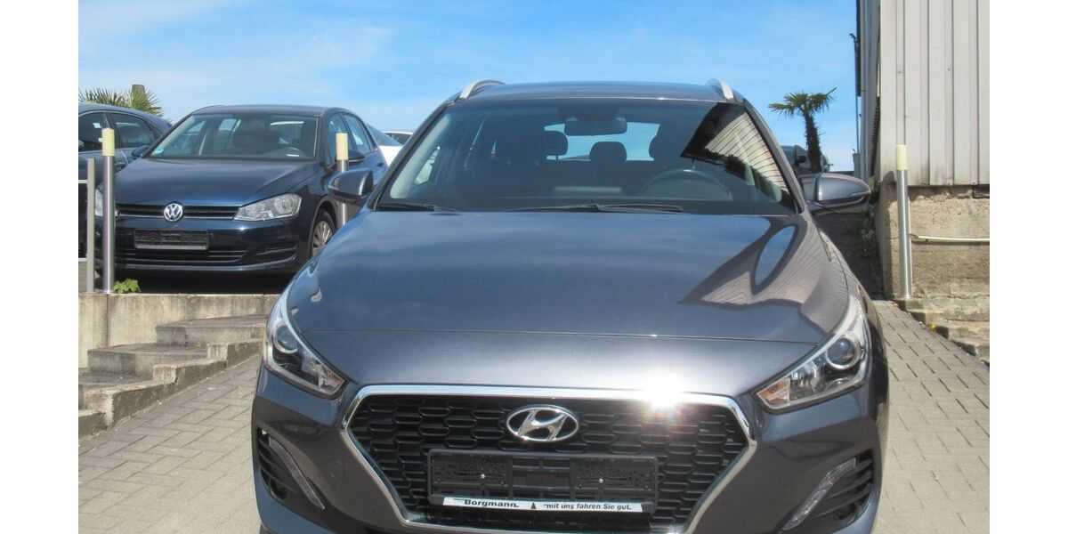 Hyundai i30 136.204 km 12.990 &euro; Herne 44653
