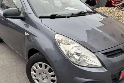 Hyundai i20 124.000 km 3.399 € Dortmund 44388