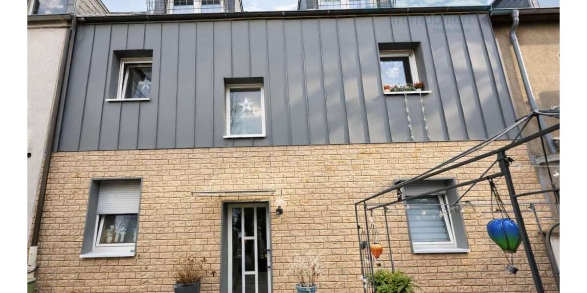 Haus zum Kaufen in Oberhausen Schlad 399.000 € 196 m² 6 zimmer