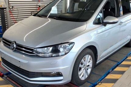VW Touran 165.000 km 13.490 &euro; Dortmund 44145