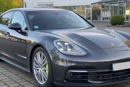 Porsche Panamera 62.000 km 74.000 &euro; Mülheim an der Ruhr 45478