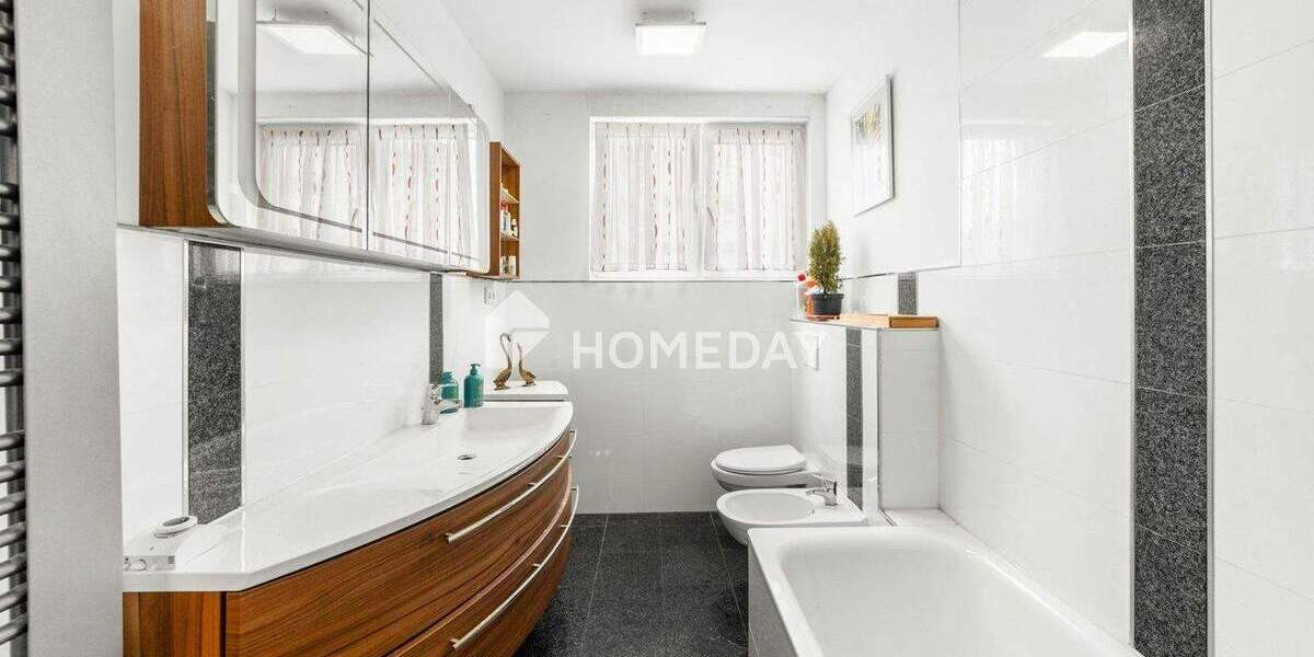 Etagenwohnung Dortmund Westerfilde - 3 Zimmer, 89 m&sup2;, 165.000&euro; | Angebot:25154087