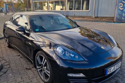 Porsche Panamera 245.000 km 18.490 &euro; Herten 45699