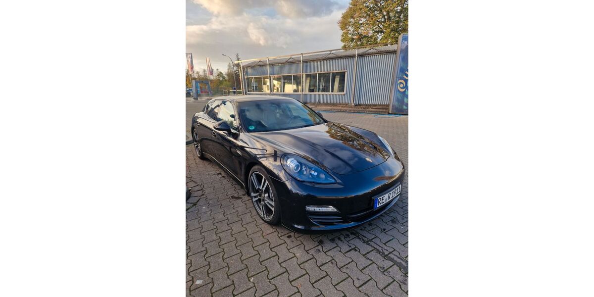 Porsche Panamera 245.000 km 18.490 &euro; Herten 45699