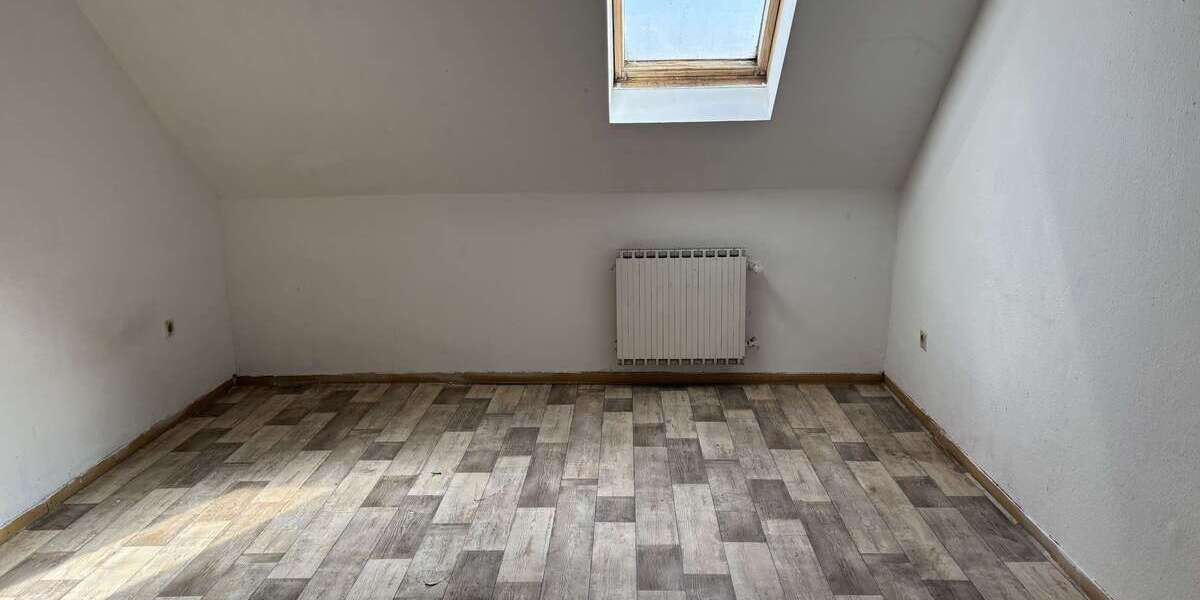 Etagenwohnung Duisburg Mittelmeiderich - 3 Zimmer, 71 m&sup2;, 395&euro; | Angebot:27437345
