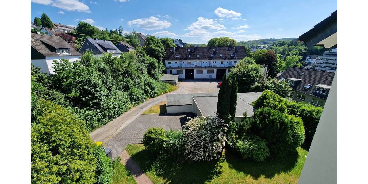 Großzügig geschnittene Wohnung in Velbert Neviges 3 zimmer