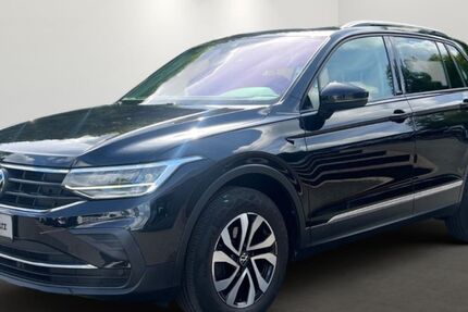 VW Tiguan 59.894 km 23.950 &euro; Wuppertal 42109