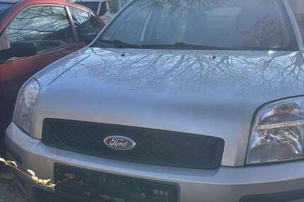 Ford Fusion 118.000 km 2.390 &euro; Castrop 44577