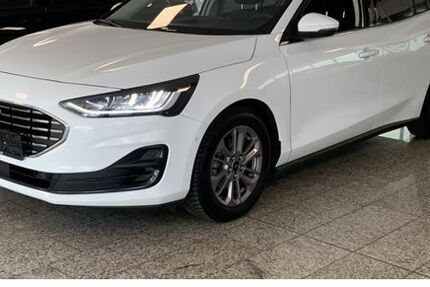 Ford Focus 15.000 km 20.985 &euro; Wuppertal 42329
