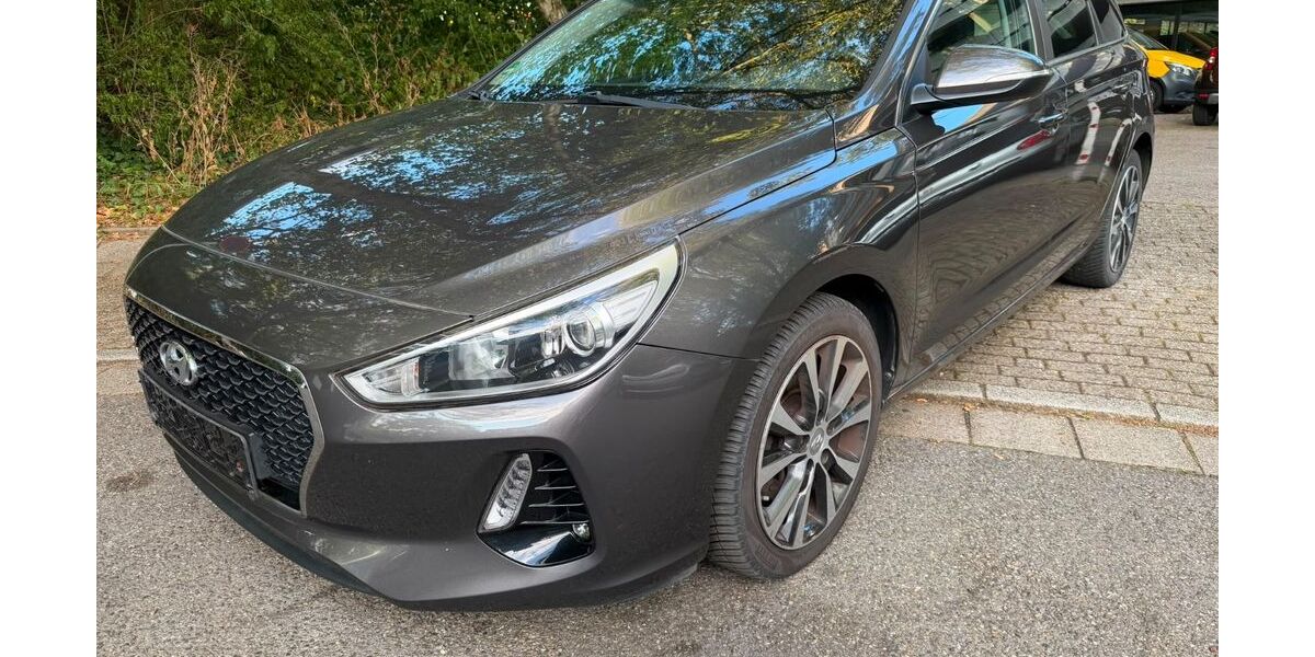 Hyundai i30 149.983 km 8.200 &euro; Essen 45276