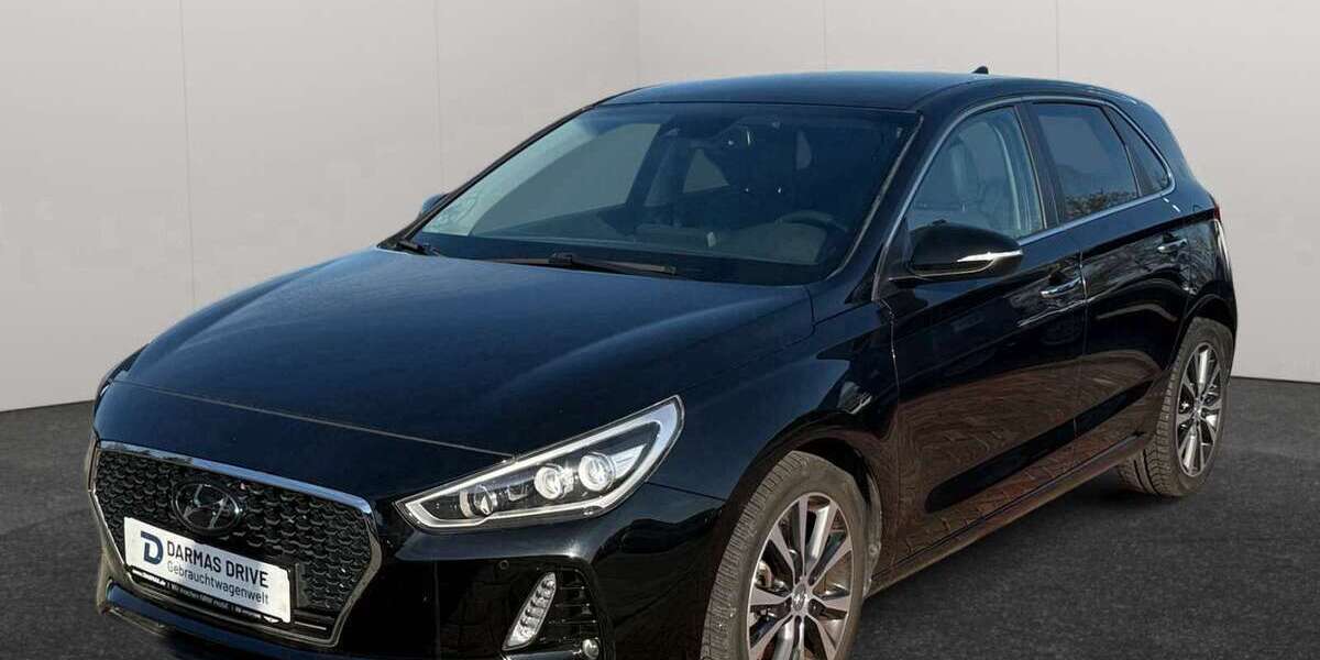 Hyundai i30 33.200 km 15.490 &euro; Castrop-Rauxel 44575