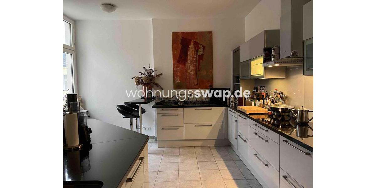 Etagenwohnung Essen Stadtbezirk II - 4 Zimmer, 130 m&sup2;, 1.800&euro; | Angebot:24538902