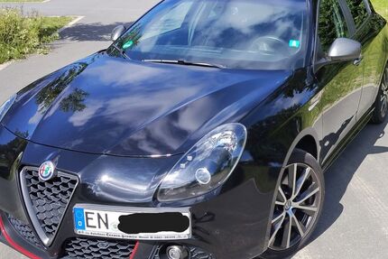 Alfa Romeo Giulietta 144.000 km 8.300 &euro; Gevelsberg 58285