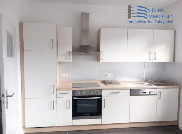 Etagenwohnung Oberhausen Osterfeld-West - 2 Zimmer, 70 m&sup2;, 598&euro; | Angebot:25537316