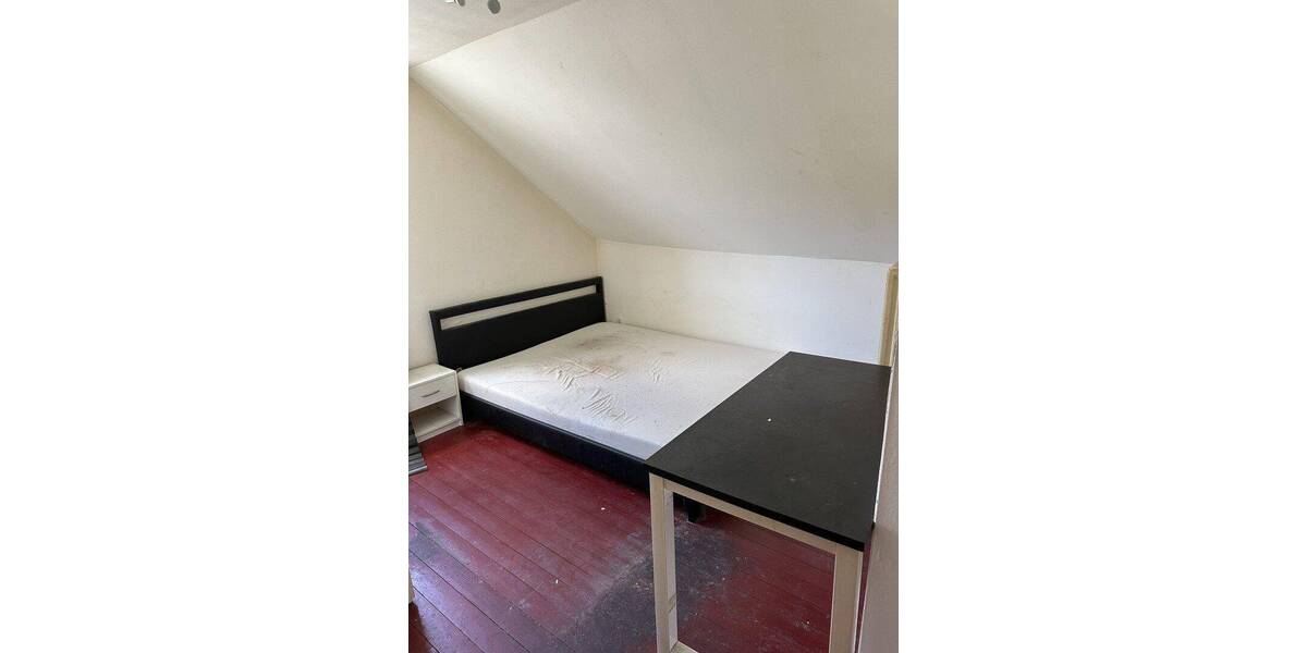 Etagenwohnung Bochum Gerthe - 5 Zimmer, 100 m&sup2;, 981&euro; | Angebot:25824690