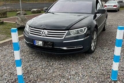 VW Phaeton
