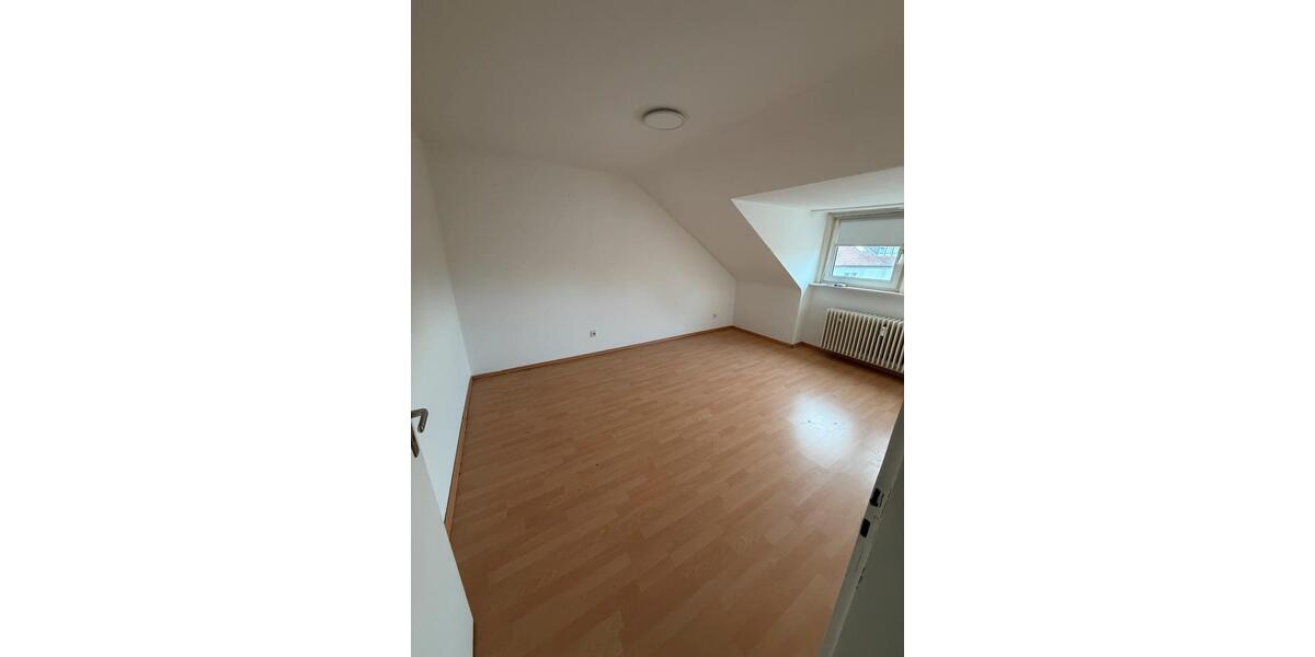 Dachgeschoßwohnung Gelsenkirchen Resse - 3 Zimmer, 66 m&sup2;, 460&euro; | Angebot:25173084
