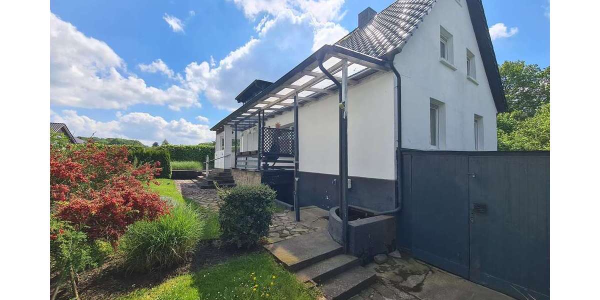 Einfamilienhaus Hattingen Niederbonsfeld - 4 Zimmer, 120 m&sup2;, 240.000&euro; | Angebot:26939674