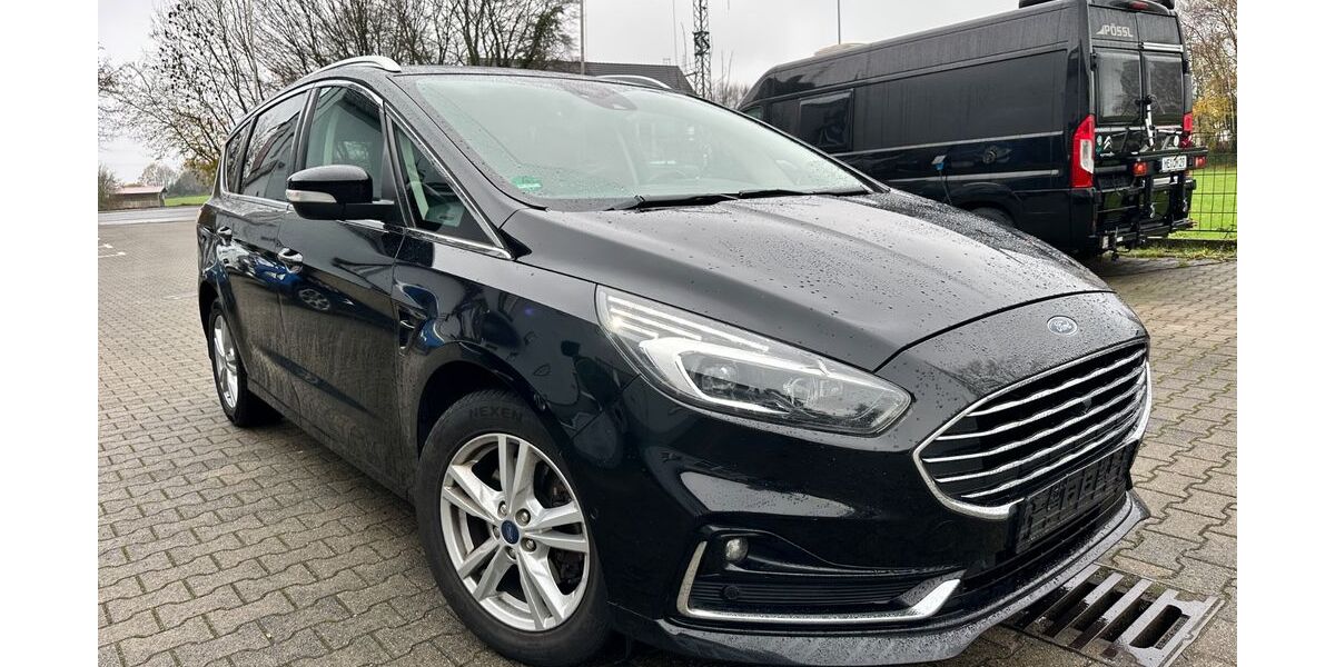 Ford S-Max 200.000 km 12.900 &euro; Mülheim 45481