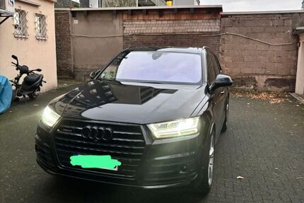 Audi Q7 165.780 km 42.000 &euro; Oberhausen 46045