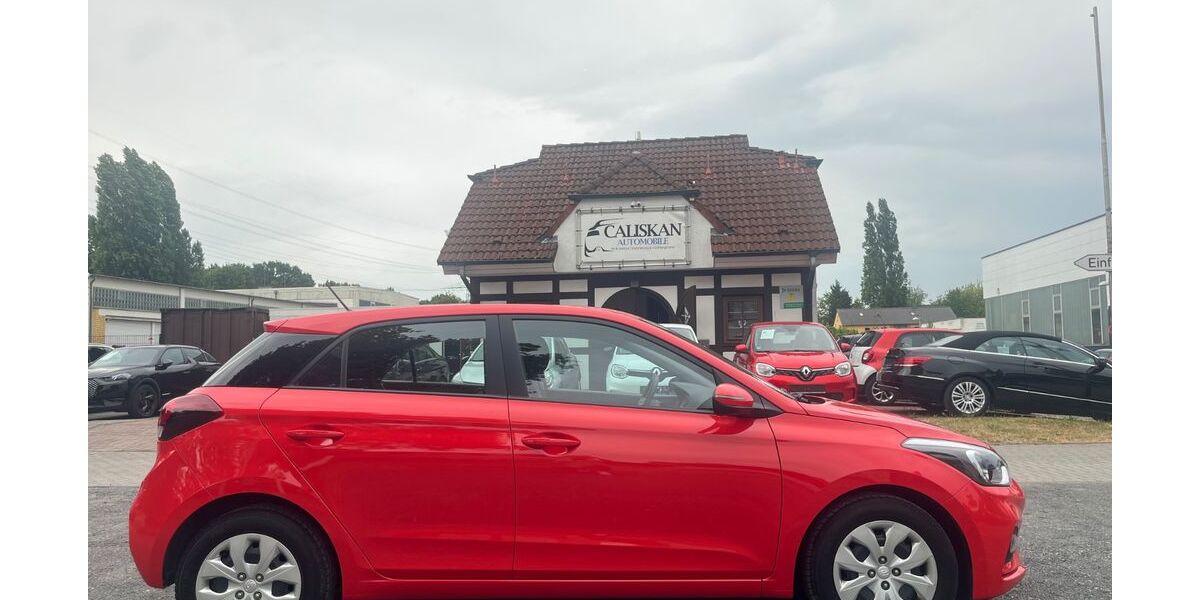 Hyundai i20 38.544 km 8.490 &euro; Dinslaken 46539