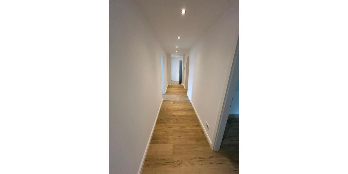 Etagenwohnung Wuppertal Arrenberg - 3 Zimmer, 64 m&sup2;, 774&euro; | Angebot:25539396