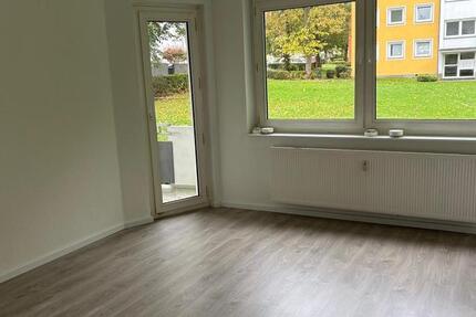 Erstbezug nach Sanierung - 3 Zimmer im Erdgeschoss zimmer