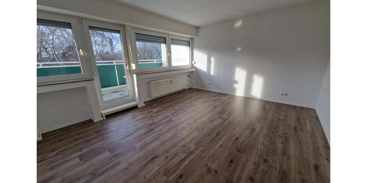 Penthouse: Großzügige, helle 3-Zimmer-Wohnung mit 2 Balkonen 3 zimmer