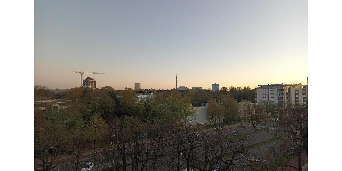 Attika Penthouse Jugendstil Maisonette Atelier 100 qm mit Dachterrasse und Weitblick 5 zimmer