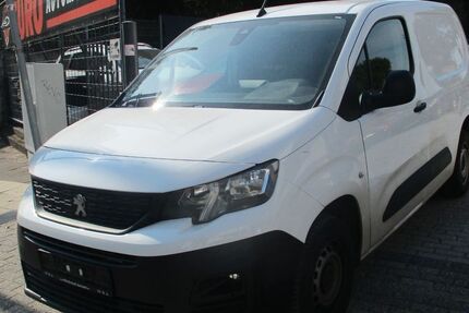 Peugeot Partner 100.000 km 8.999 &euro; Oberhausen 46149