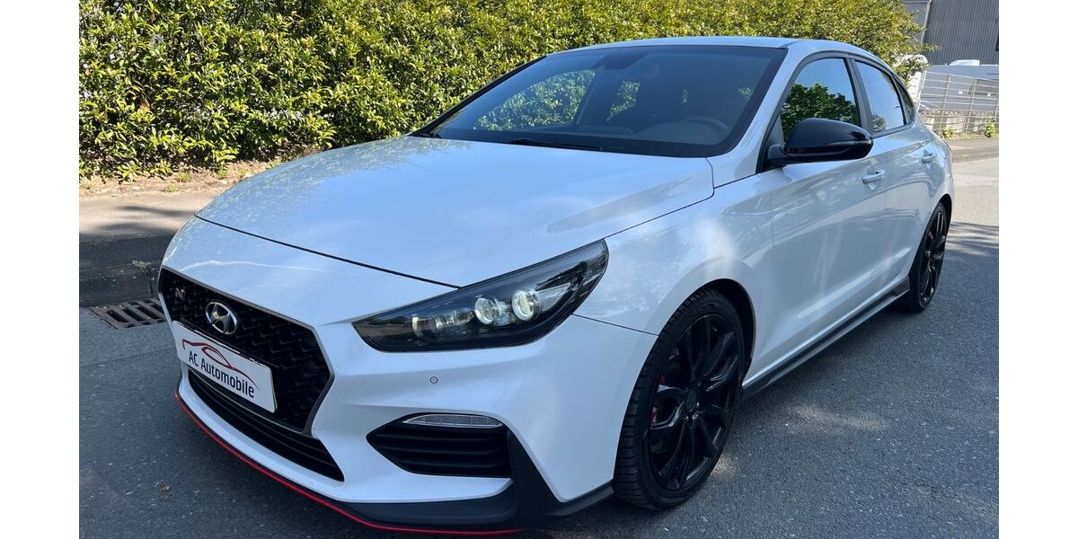 Hyundai i30 110.000 km 18.200 &euro; Witten 58454