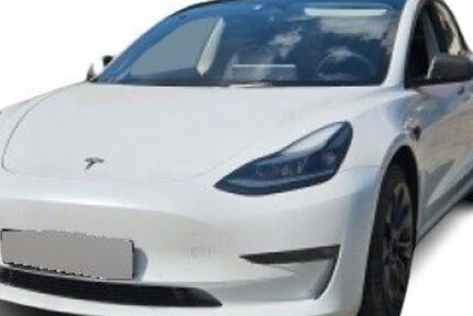Tesla Model 3 81.000 km 29.480 &euro; Duisburg 47249