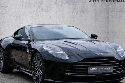 Aston Martin DB12