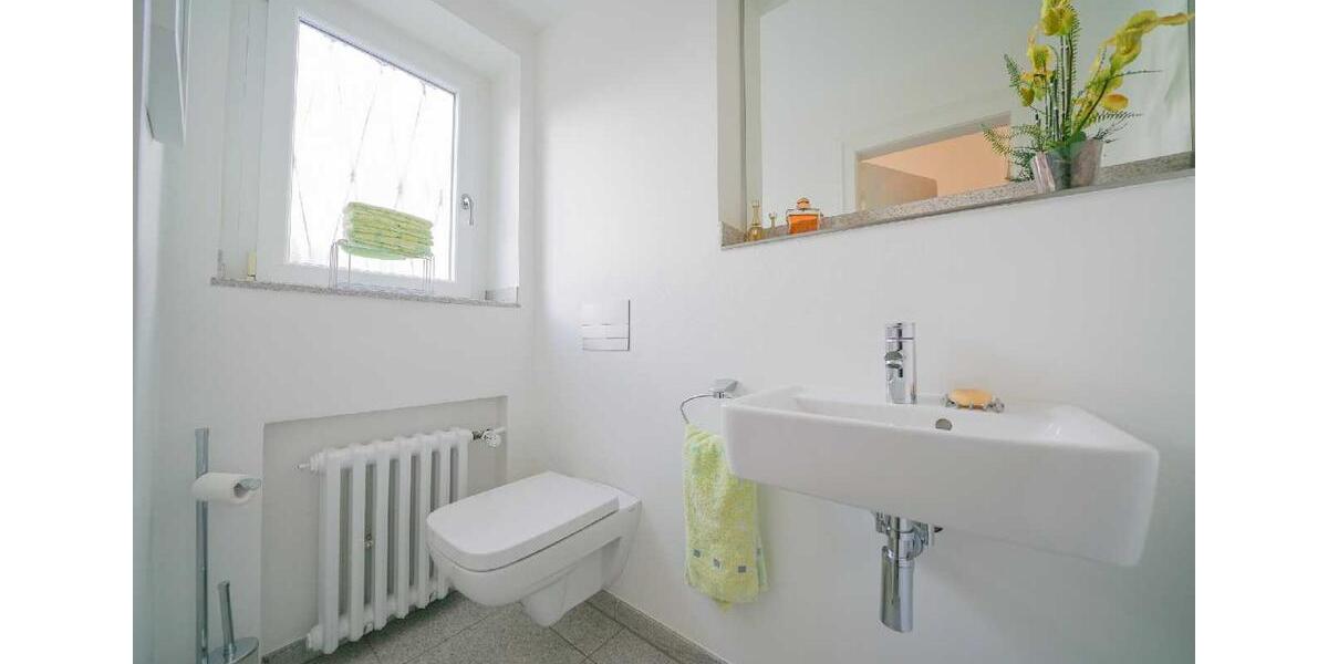 Erdgeschoßwohnung Ratingen - 3 Zimmer, 110 m&sup2;, 1.485&euro; | Angebot:26088479