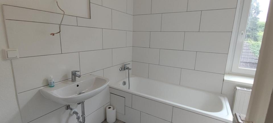 Etagenwohnung Oberhausen Biefang - 4 Zimmer, 88 m&sup2;, 1.000&euro; | Angebot:24527596