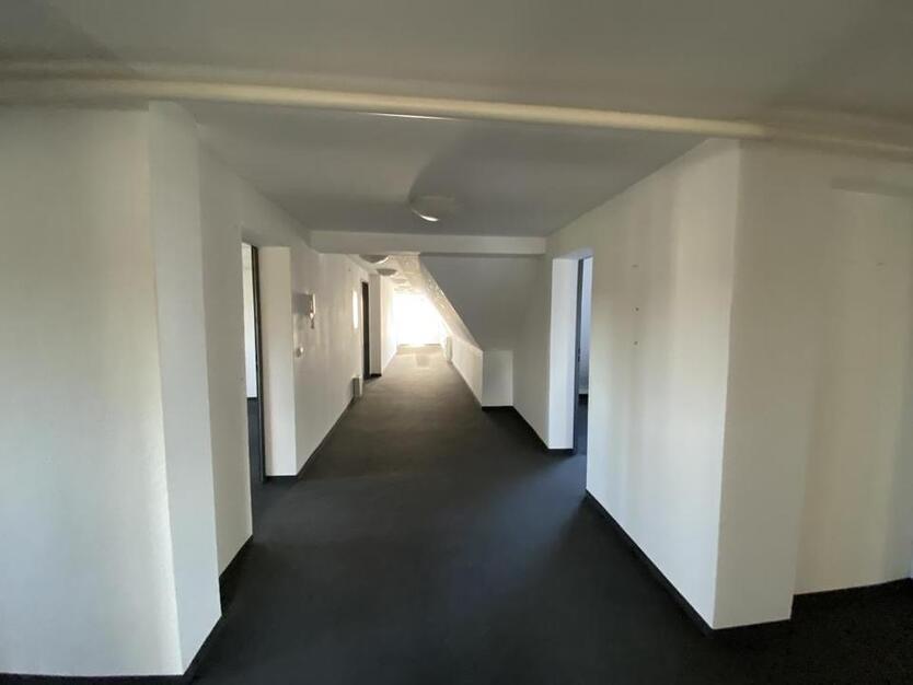 Ihr Großzügiges Büro im Zentrum von Dortmund: Arbeiten Sie mit Stil und Komfort! zimmer