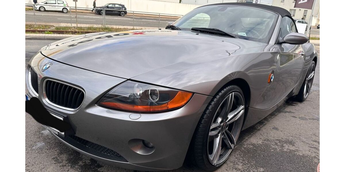 BMW Z4 208.403 km 7.500 &euro; Mulheim-an-der73847 45478