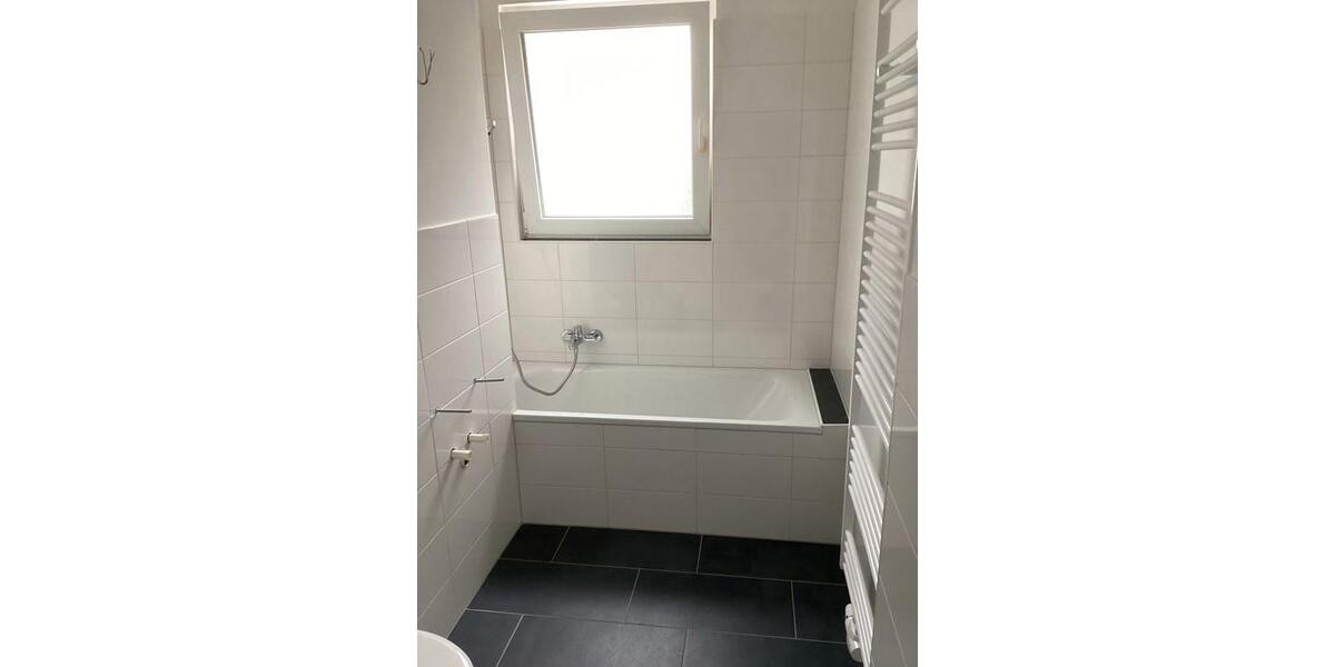 Etagenwohnung Gelsenkirchen Ückendorf - 3 Zimmer, 65 m&sup2;, 582&euro; | Angebot:24791143