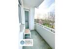 Ihr neues Zuhause: 3 Zimmerwohnung mit Balkon und Stellplatz 3 zimmer