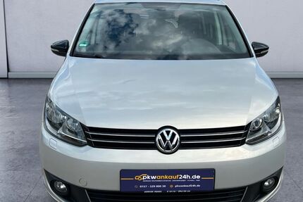 VW Touran 124.998 km 8.800 &euro; Bottrop 46240