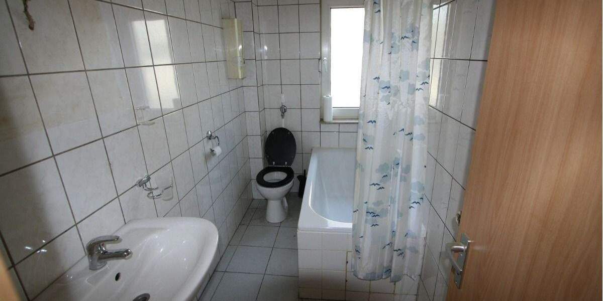 MEHRFAMILIENHAUS - 7 WOHNUNGEN - BO-CITY - GARTEN + AUSBAUPOTENZIAL 2 zimmer